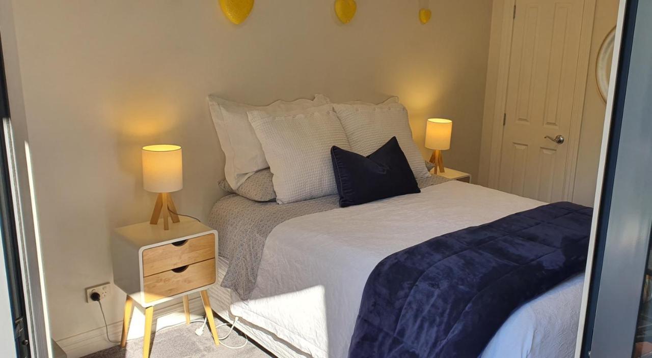 Takapuna Beach Accommodation Окленд Екстер'єр фото
